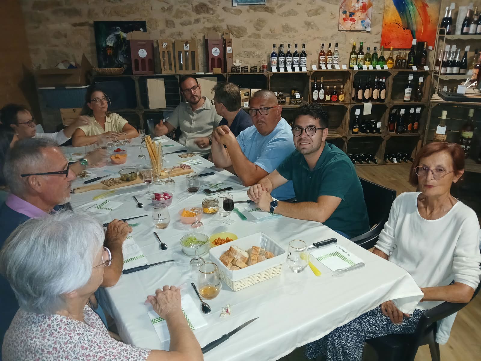 Moment convivial autour du vin
